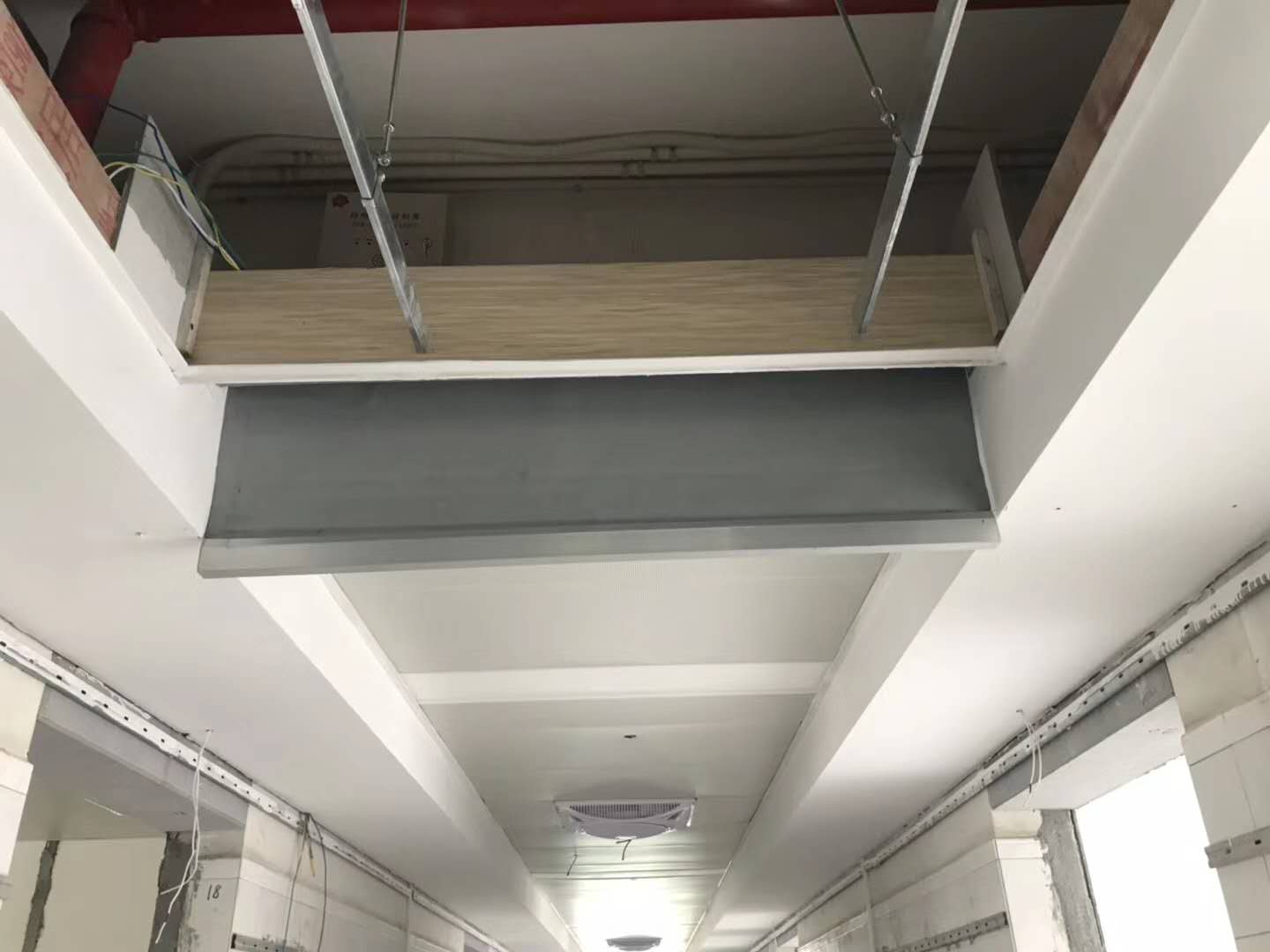 电动挡烟垂壁安装方法，电动挡烟垂壁安装详细教程